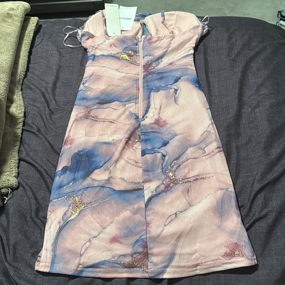 Elegant Multicolor Mini Dress - Picture 2 of 3